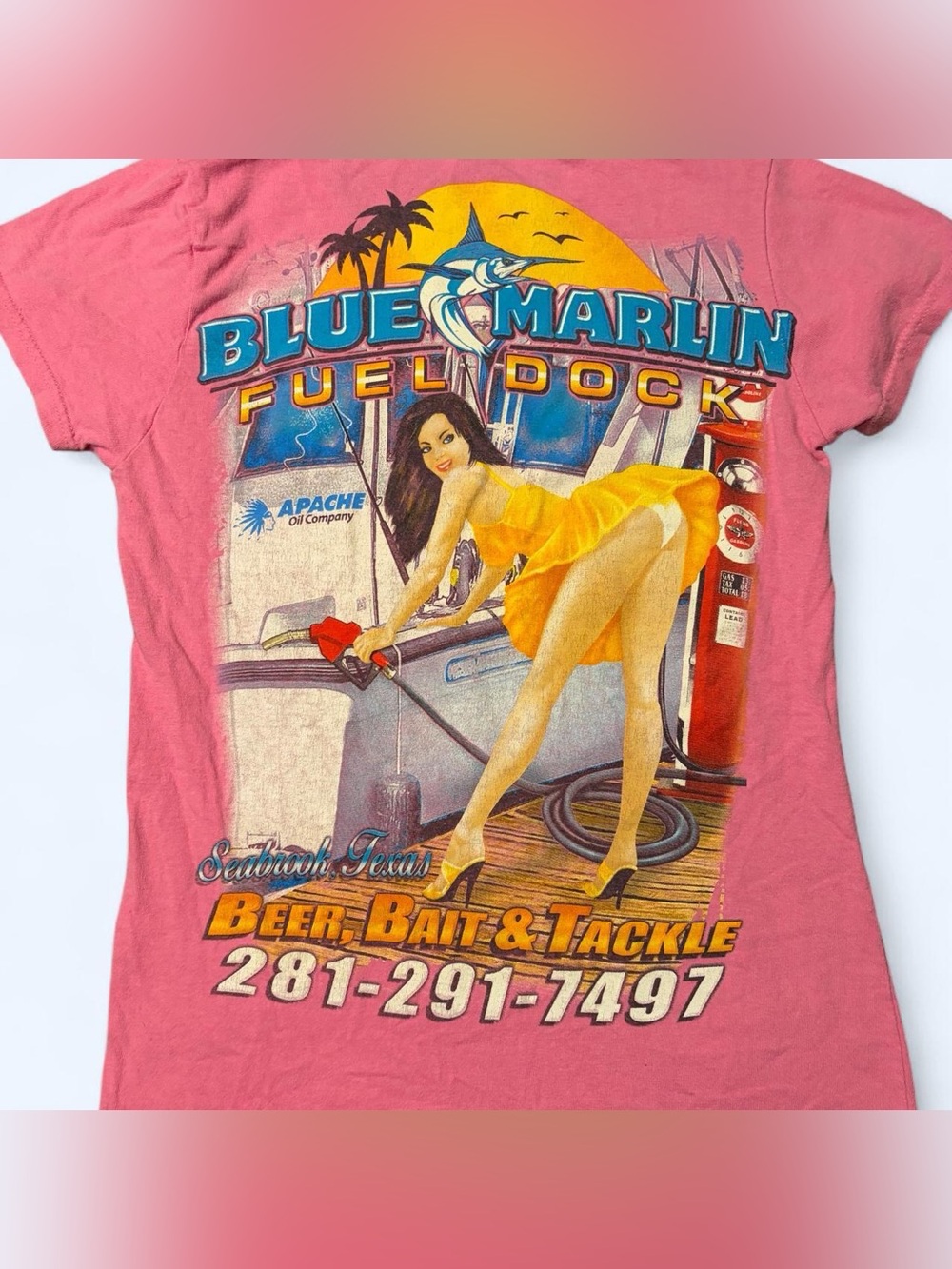 Y2K Pink Summer Graphic Tee!